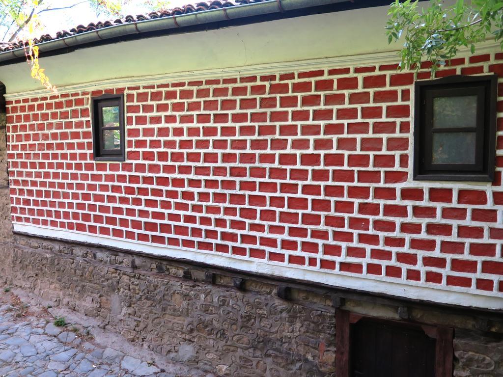 The Red Konak Villa Veliko Tarnovo Kültér fotó